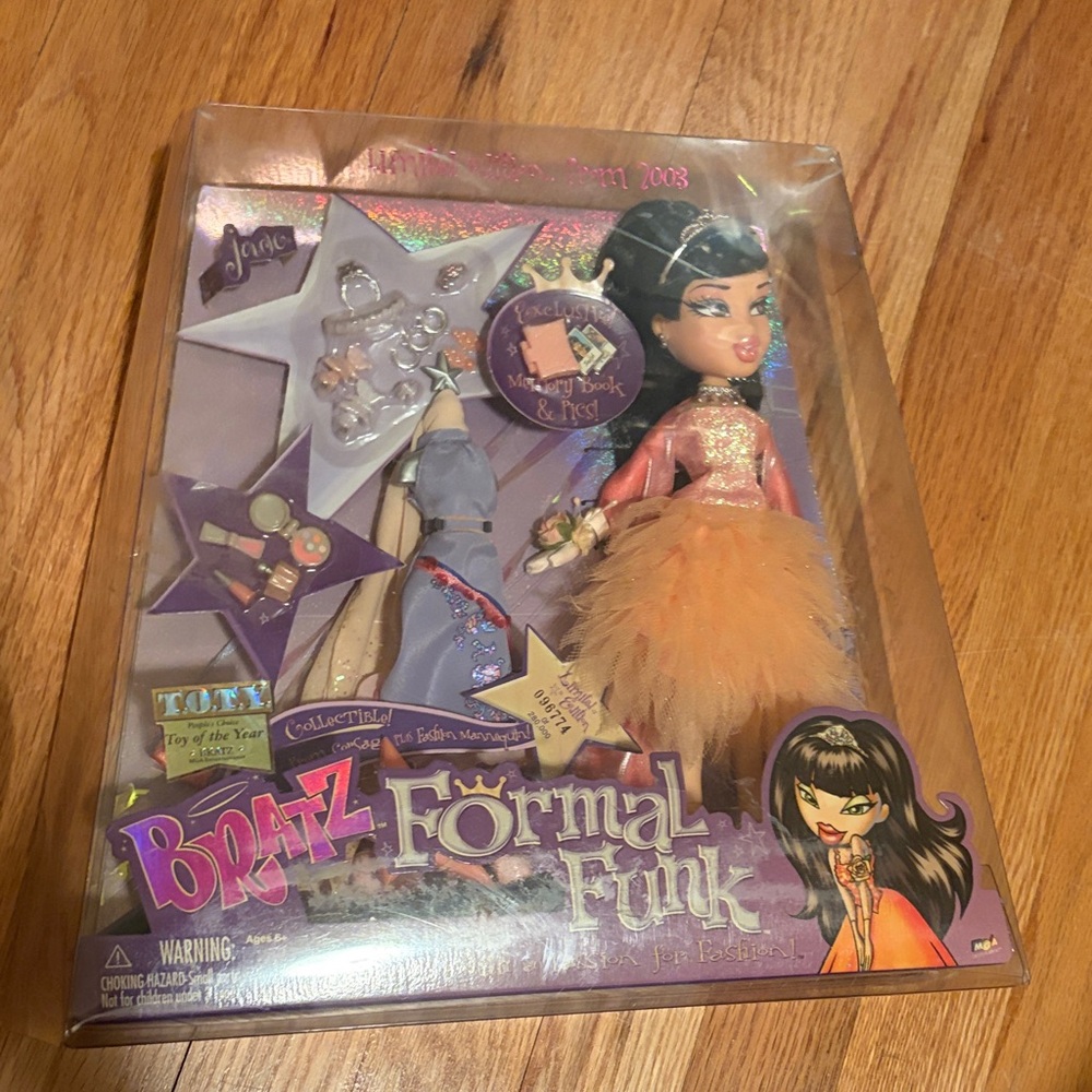 NIB Bratz Formal Funk Doll Jade